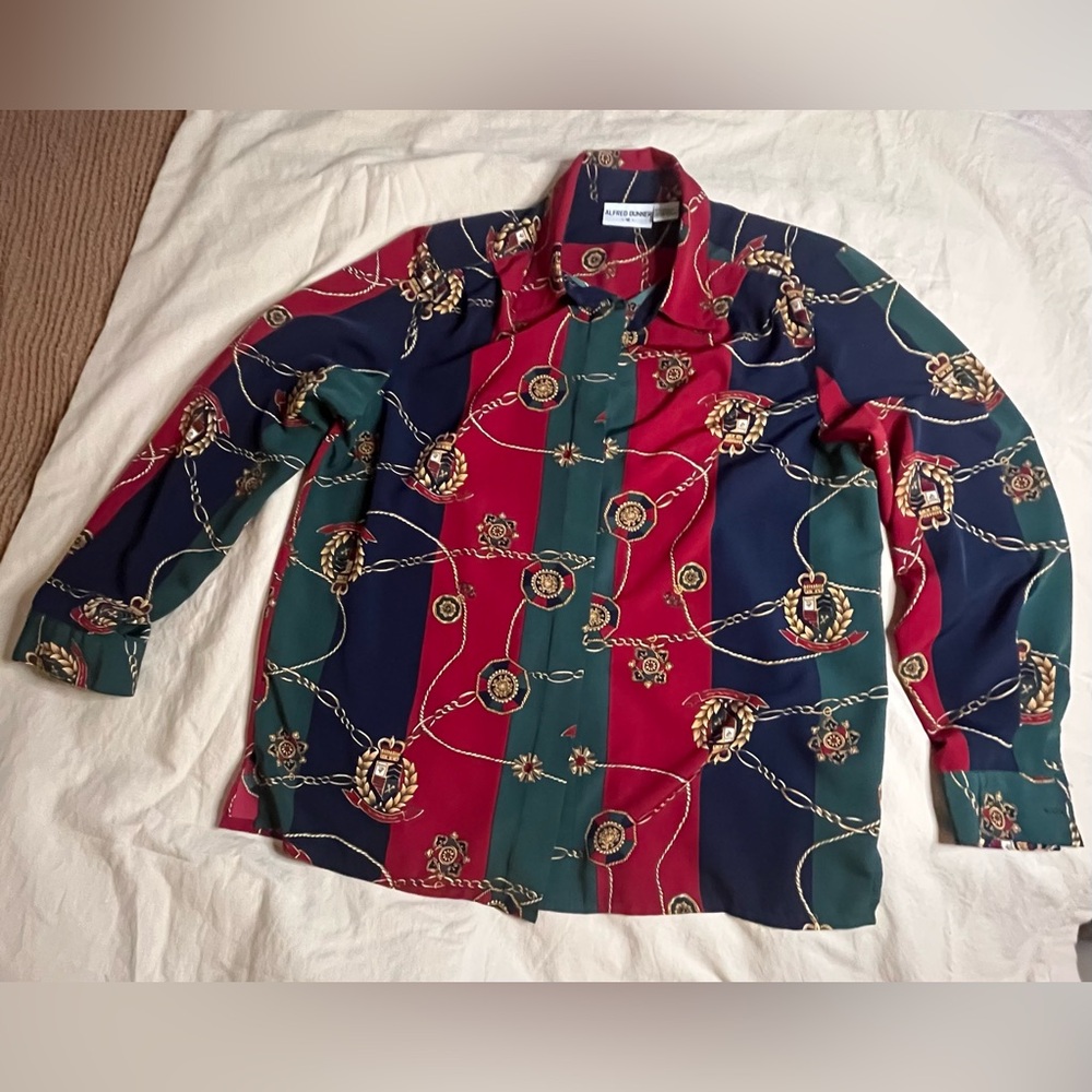 Vintage scarf style women’s button up top size Large